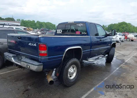 2001 Dodge Ram 2500 St z USA, uszkodzony, nr VIN 3B7KF23681G748883